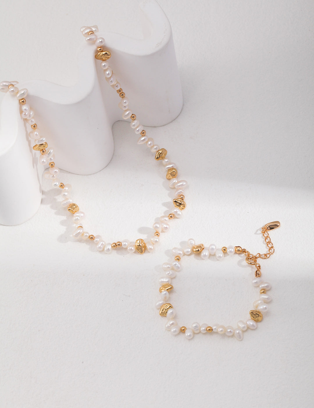 STERLING SILVER NATURAL POTATO PEARL BRACELET