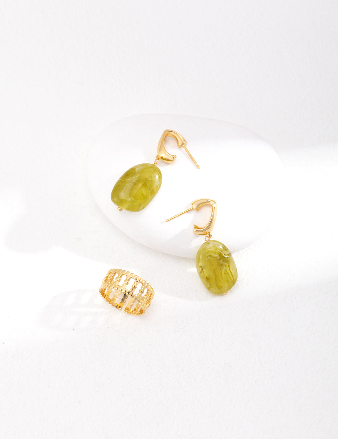 STERLING SILVER RESIN STUD EARRINGS