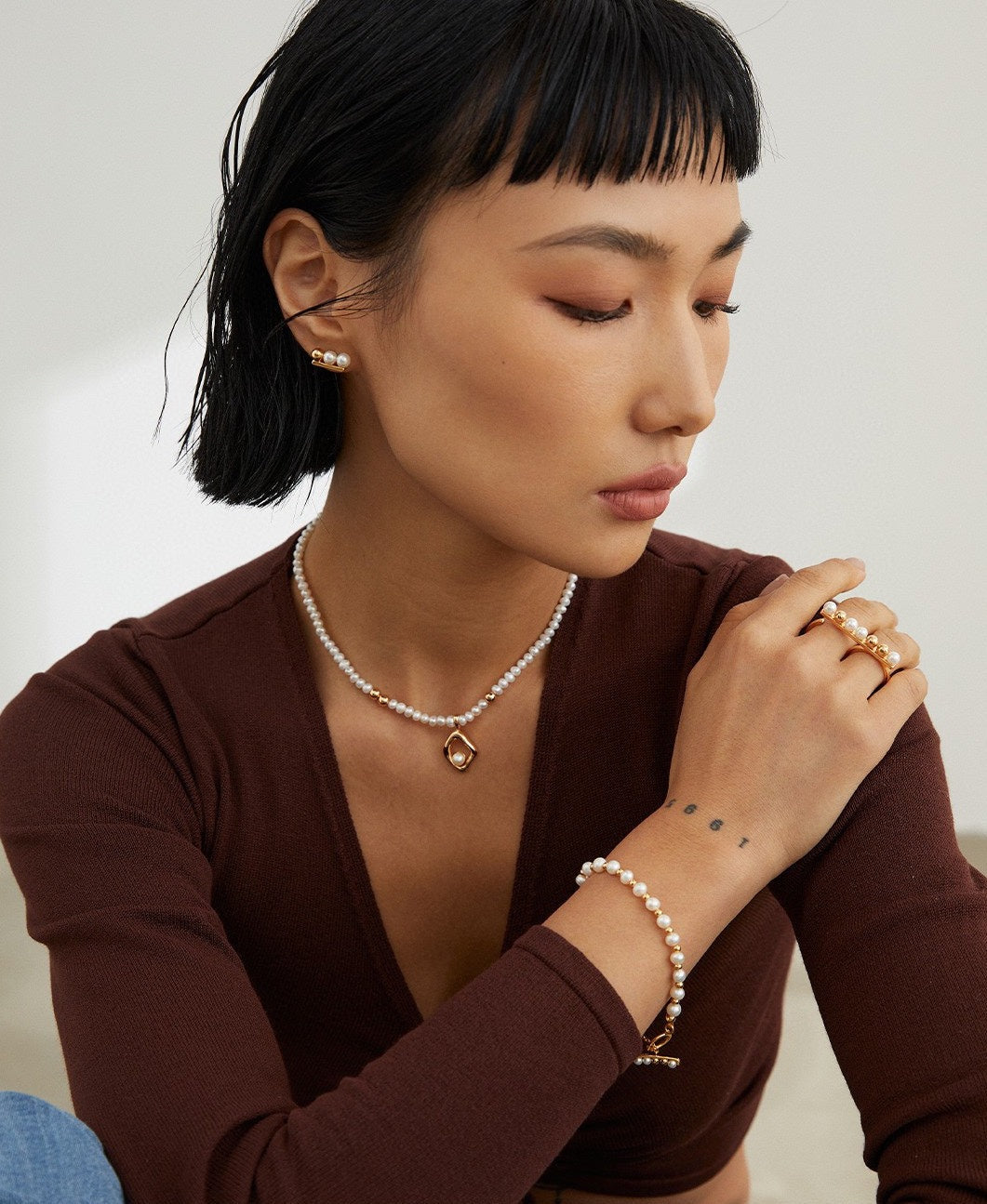 STERLING SILVER PEARL GEOMETRIC PENDANT NECKLACE