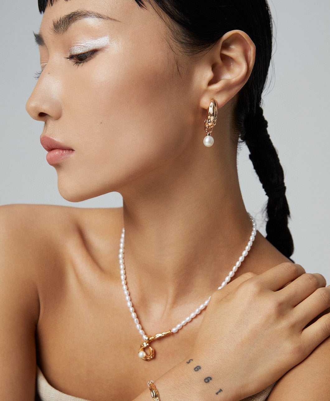 NATURAL PEARL STERLING SILVER SILK SCARF SERIES NECKLACE