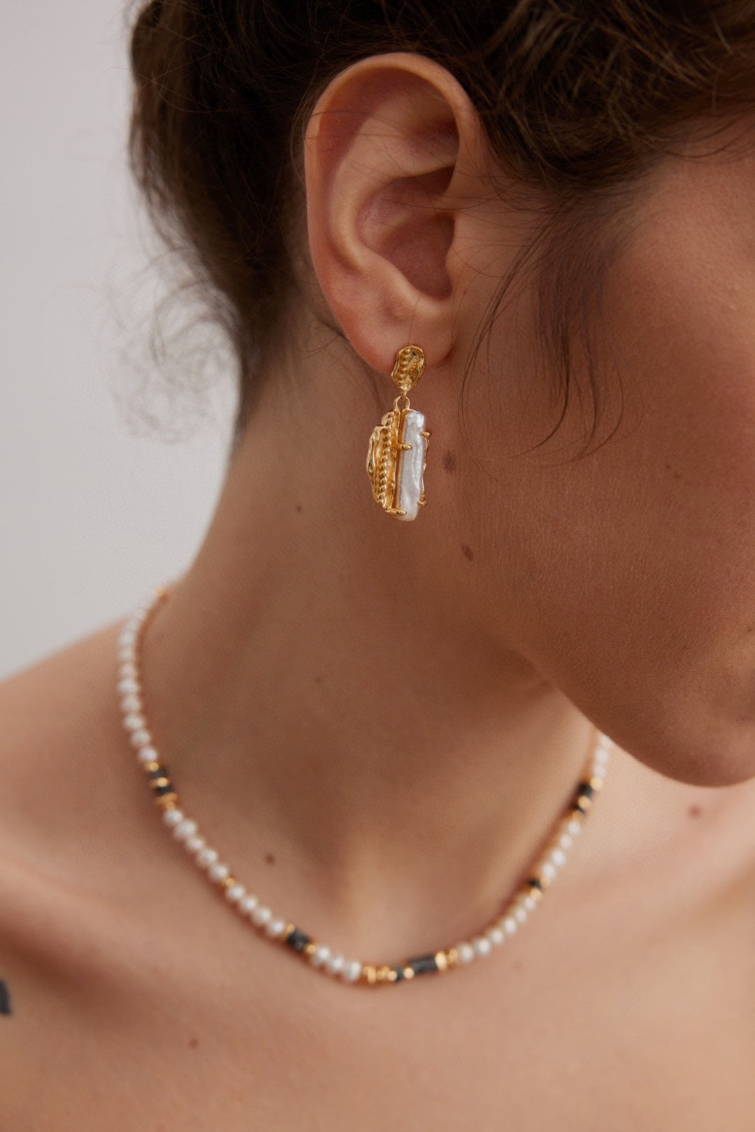 STERLING SILVER NATURAL BAROQUE PEARL DROP EARRINGS