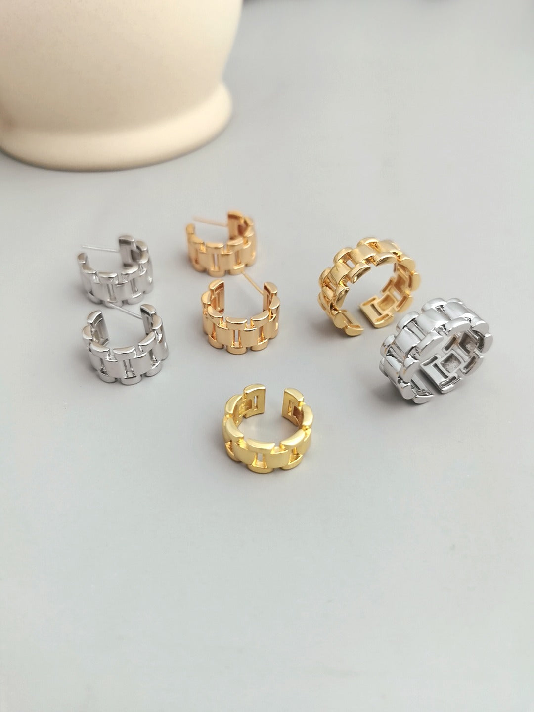 VERSATILE WATCH BAND OPEN ADJUSTABLE RING