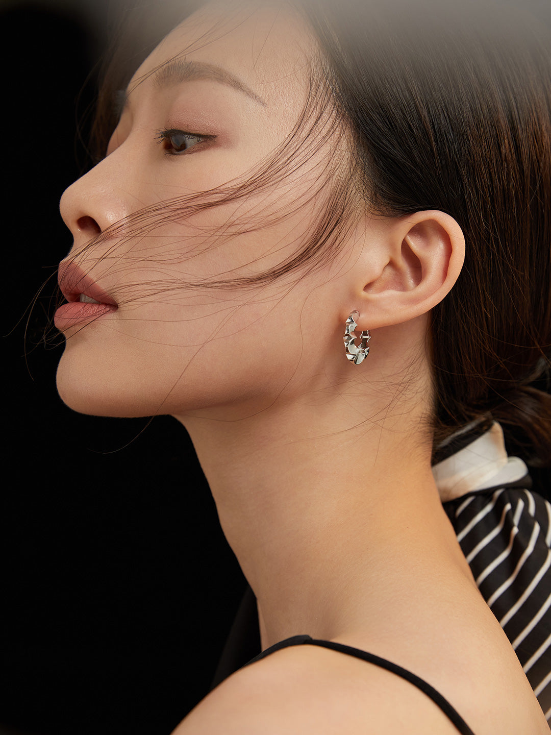STERLING SILVER FLOWER HOOP EARRINGS