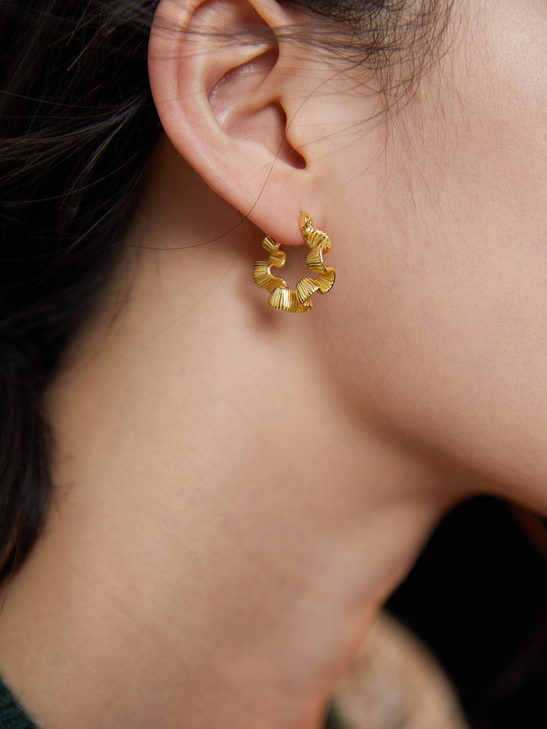 STERLING SILVER FLARE HOOP EARRINGS