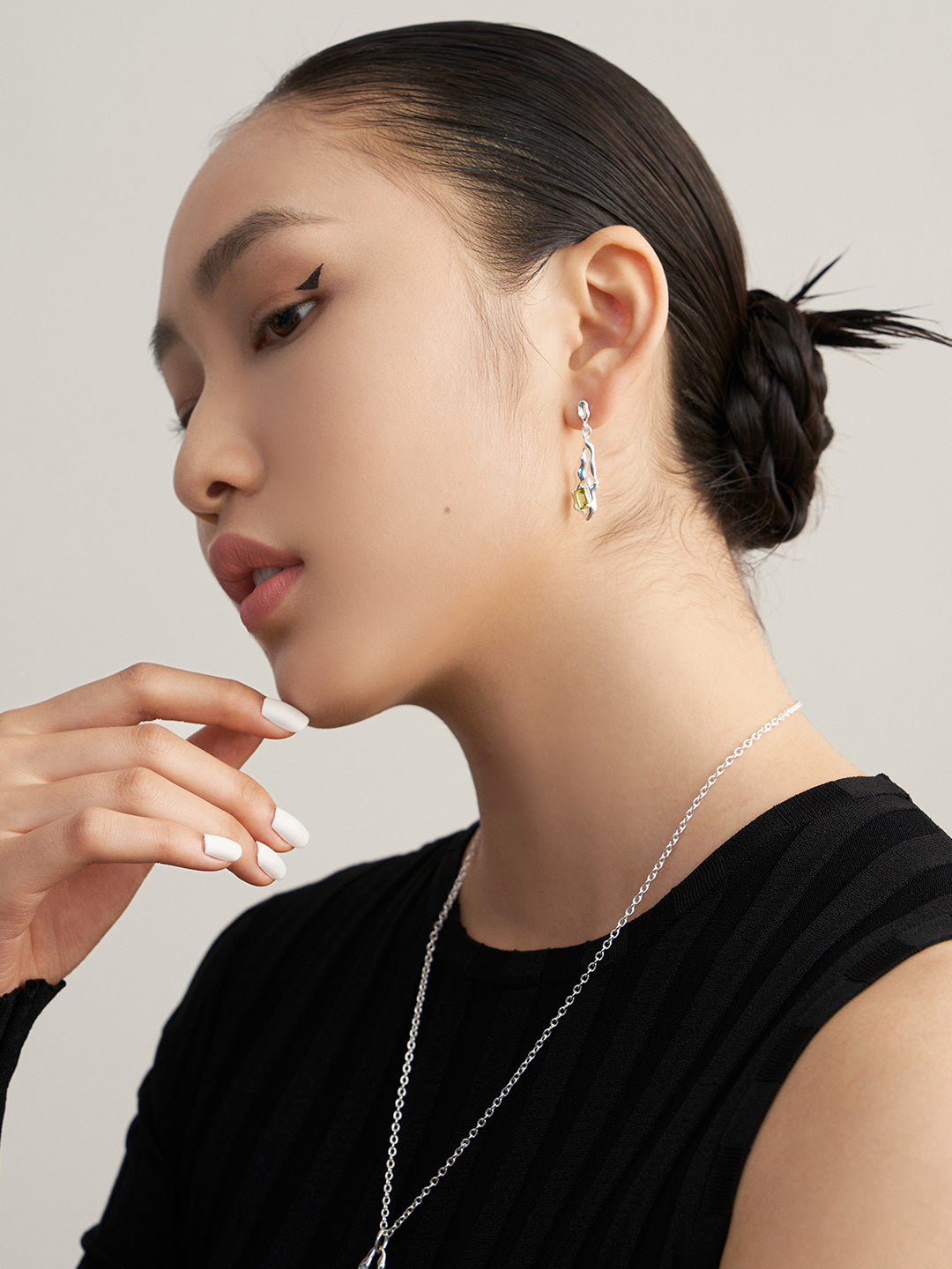 LAVA-BIRTH SERIES PERIDOT EARRINGS