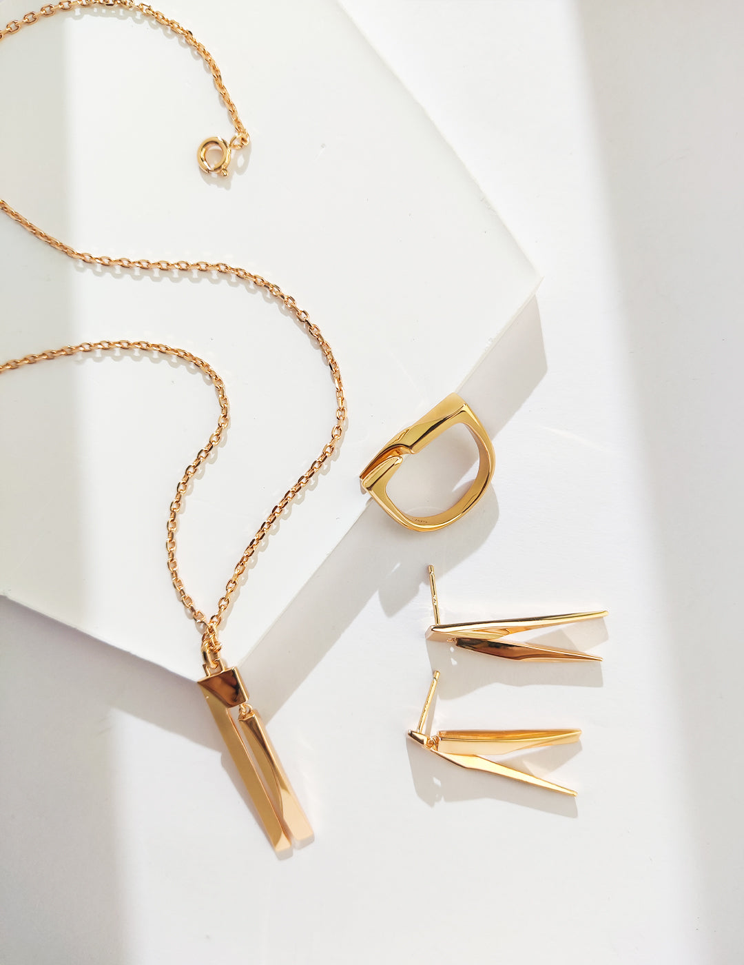 GEOMETRIC SCULPTURE SERIES STERLING SILVER SIMPLE EARRINGS