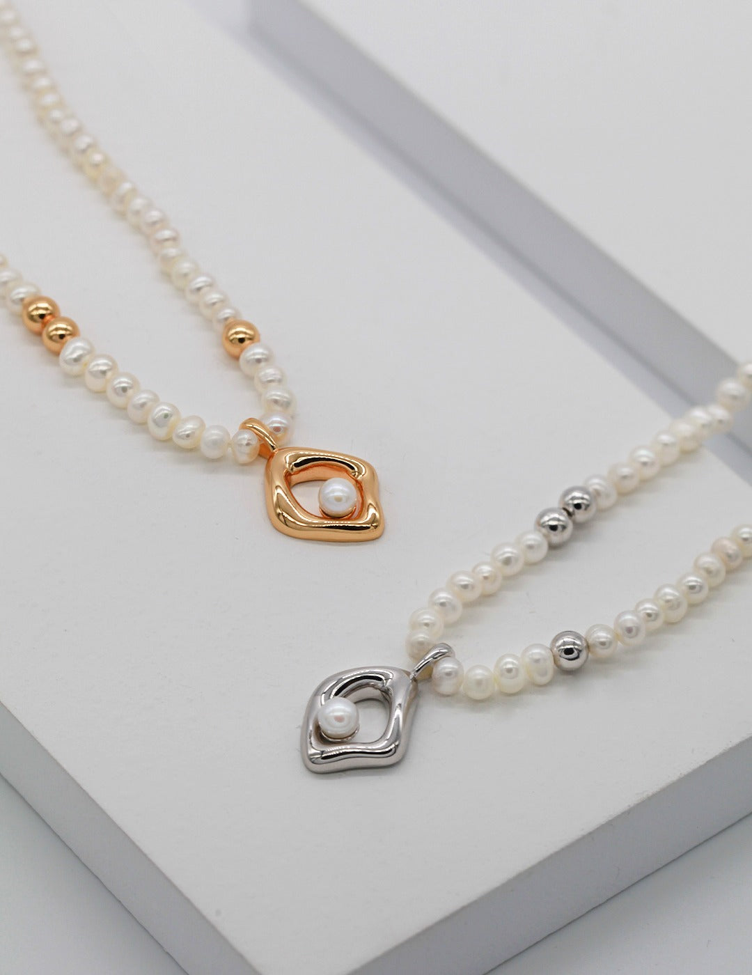STERLING SILVER PEARL GEOMETRIC PENDANT NECKLACE
