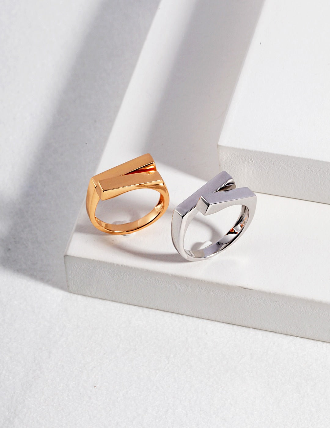 VERSATILE STACKABLE ADJUSTABLE RING IN STERLING SILVER