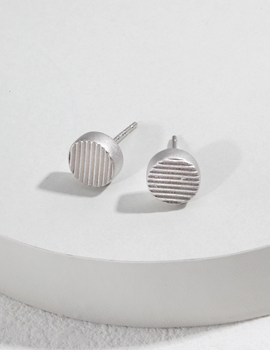 STERLING SILVER CYLINDER HEART EARRINGS