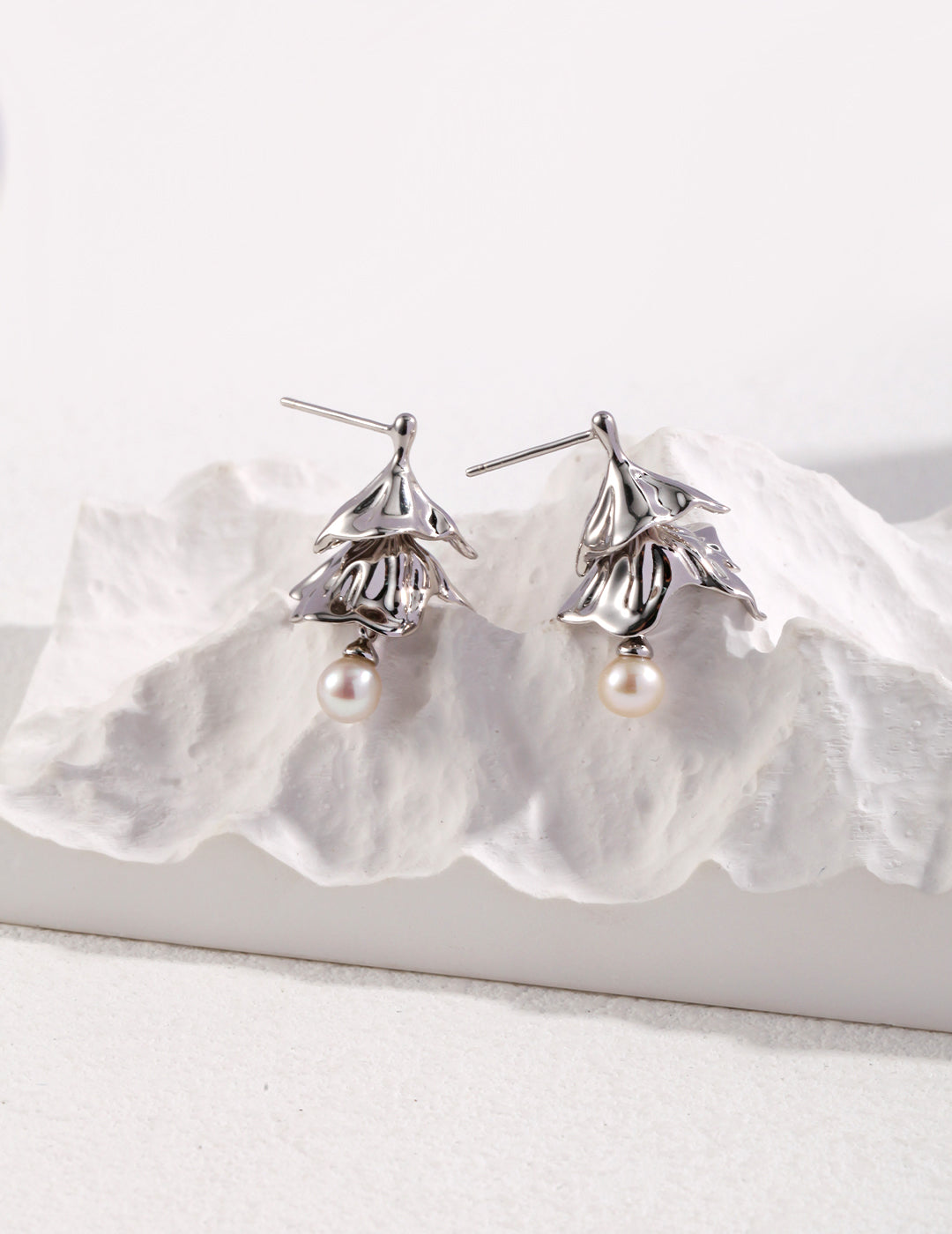 DANCE SERIES STERLING SILVER PEARL EARRINGS