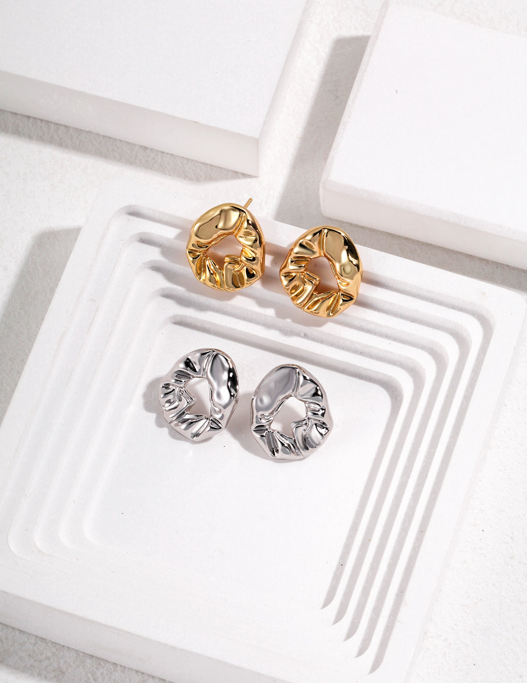 STERLING SILVER SCULPTURE STUD EARRINGS