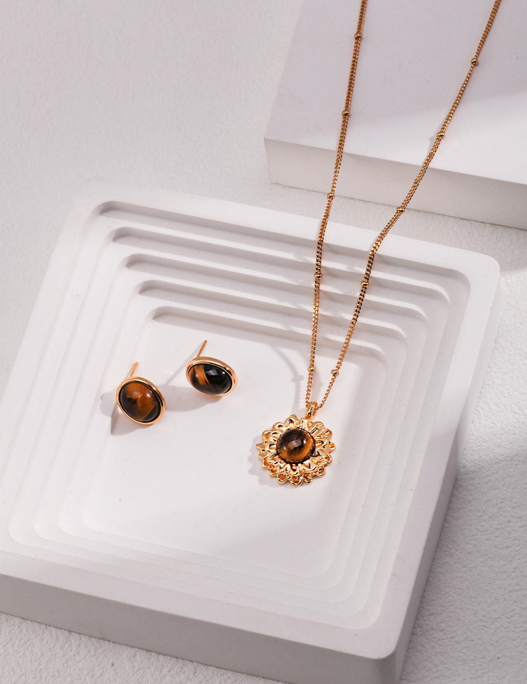 STERLING SILVER TIGER EYE PENDANT NECKLACE
