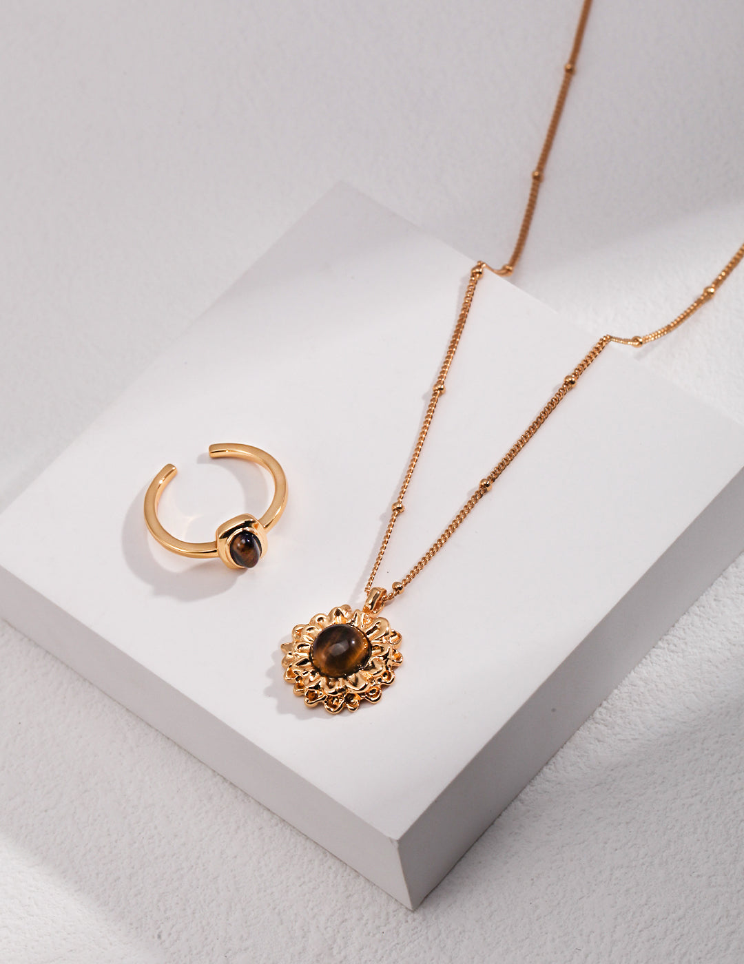 STERLING SILVER TIGER EYE PENDANT NECKLACE