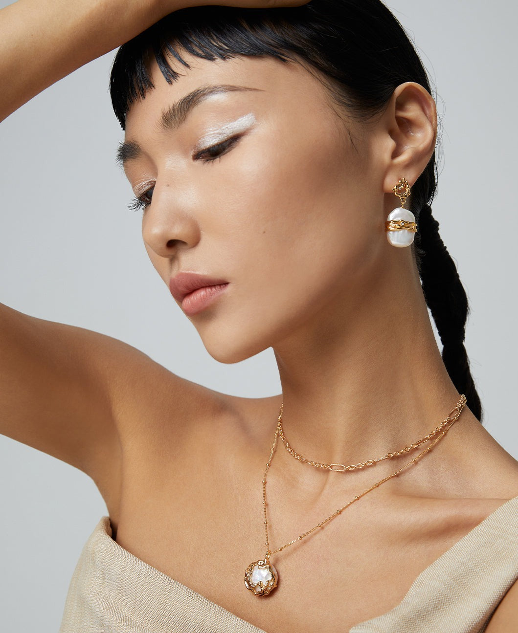 STERLING SILVER PLANET TRACK NATURAL BAROQUE PEARL EARRINGS