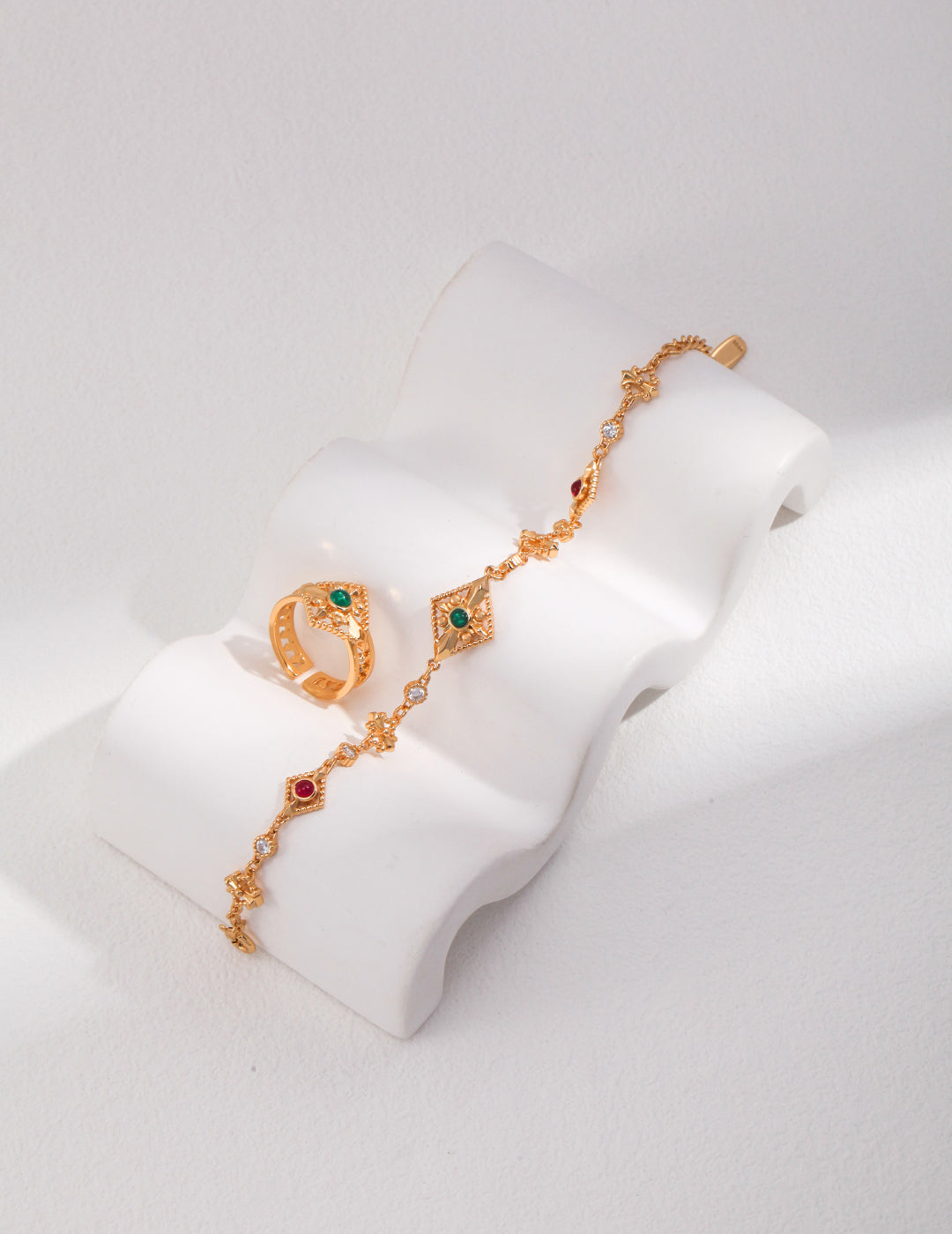 STERLING SILVER ZIRCON GEMSTONE VINTAGE BRACELET