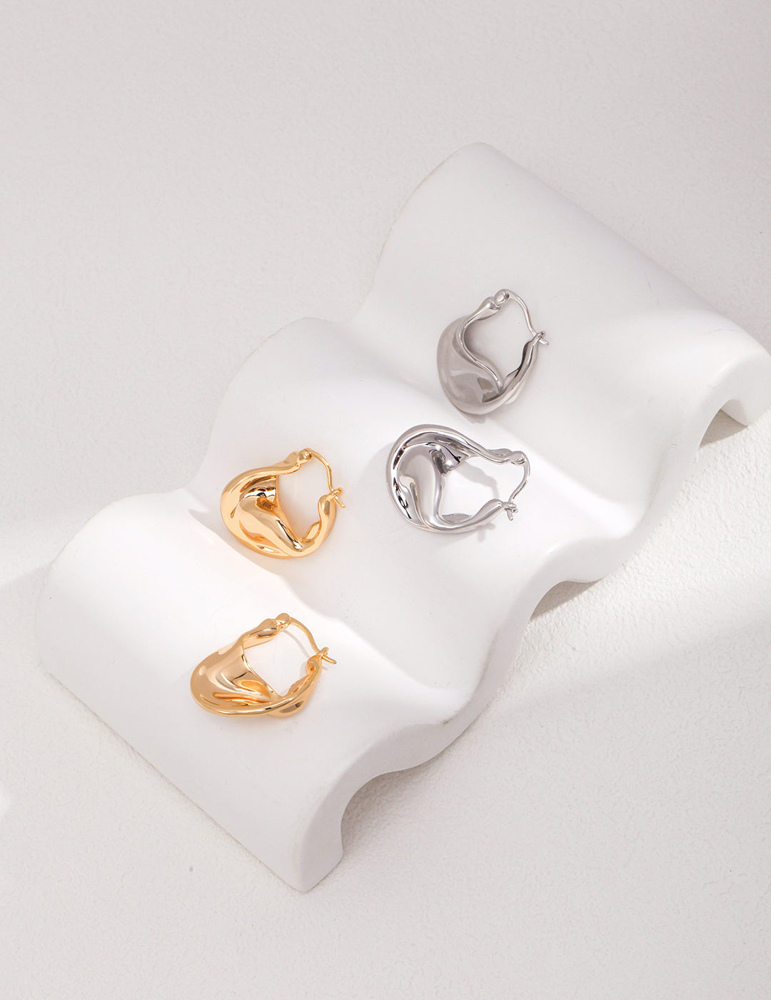 VERSATILE STERLING SILVER ABSTRACT SCULPTURAL DESIGN EARRINGS