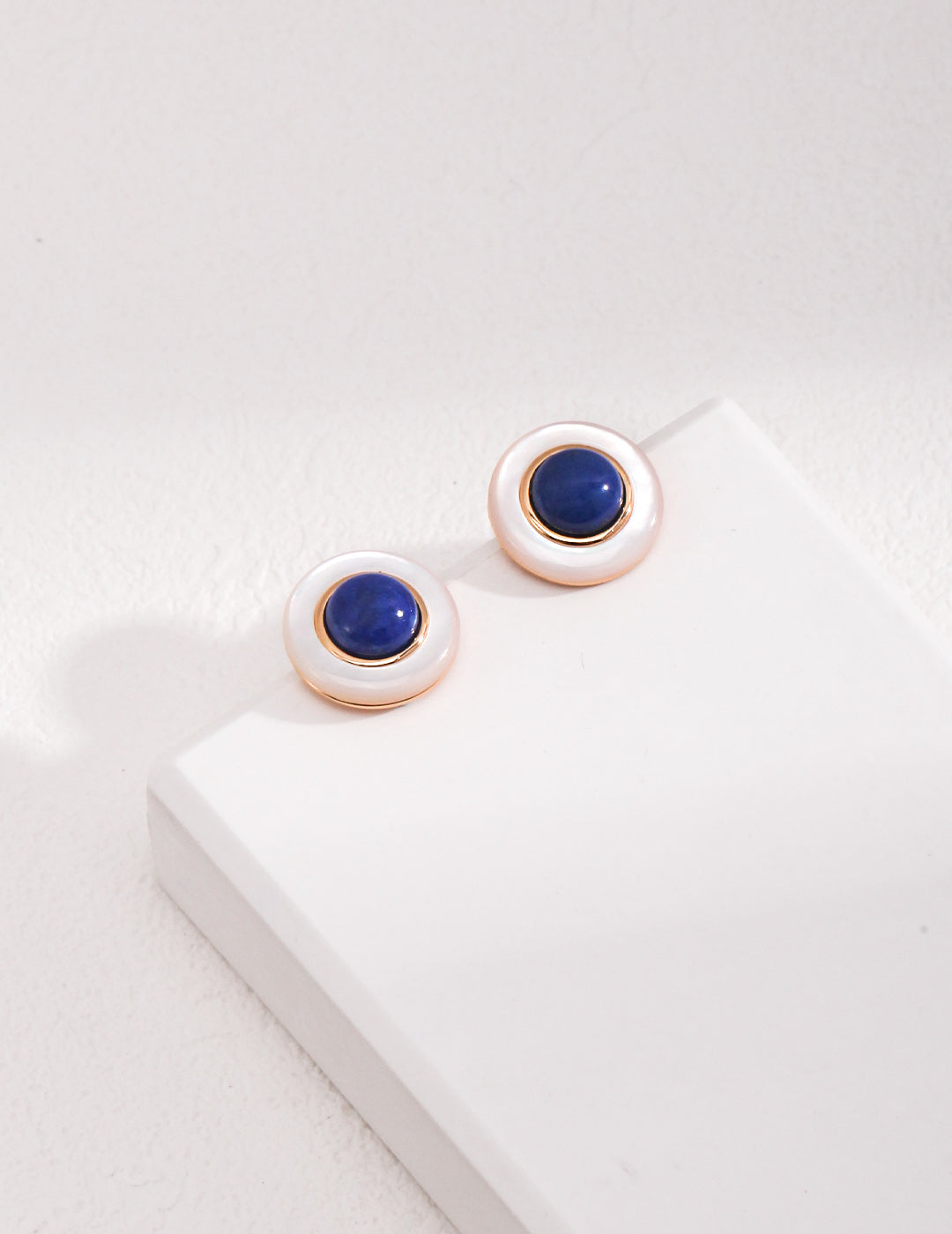 STERLING SILVER LAPIS LAZULI WHITE NACRE EARRINGS