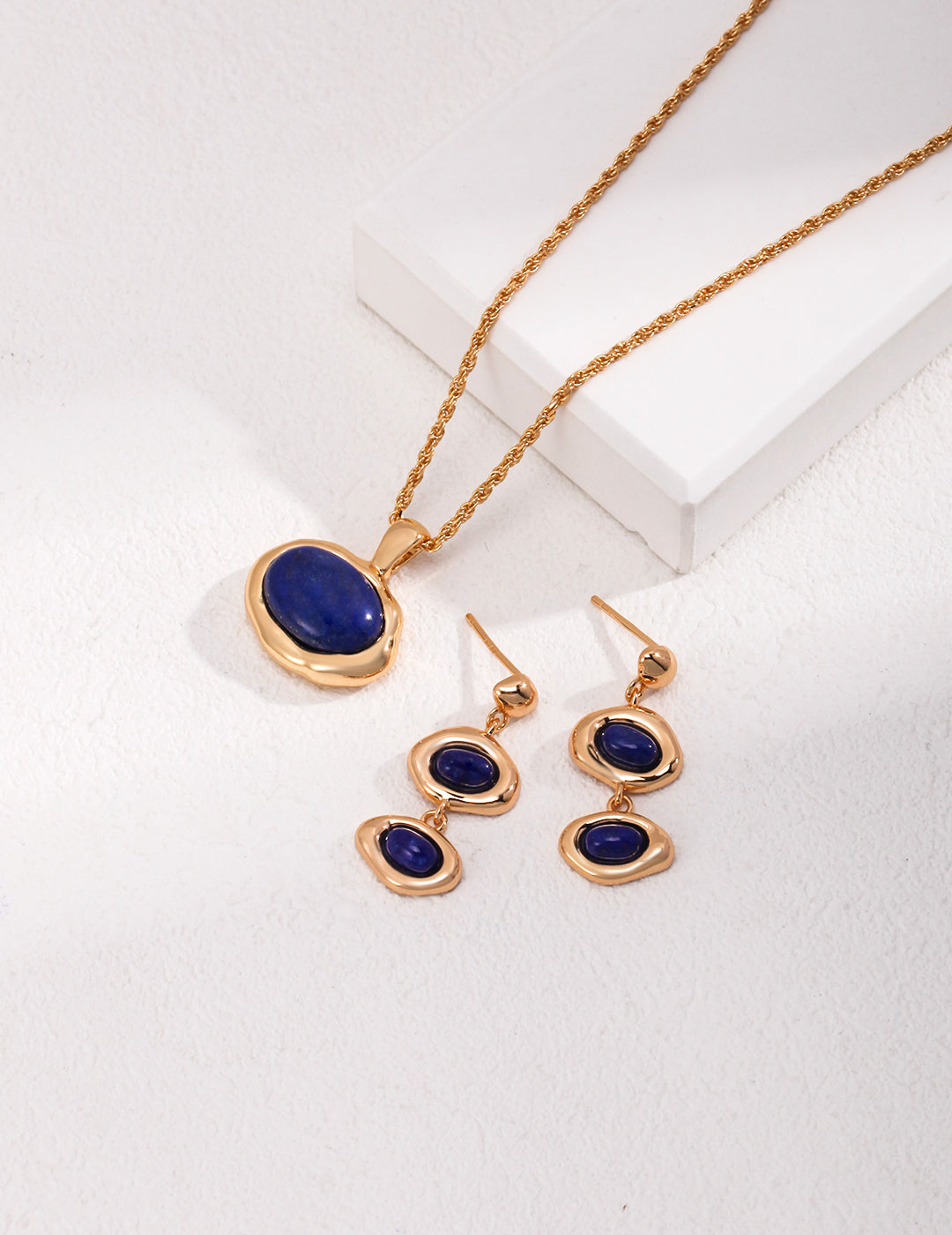 VERSATILE STERLING SILVER LAPIS LAZULI PENDANT - PENDANT ONLY
