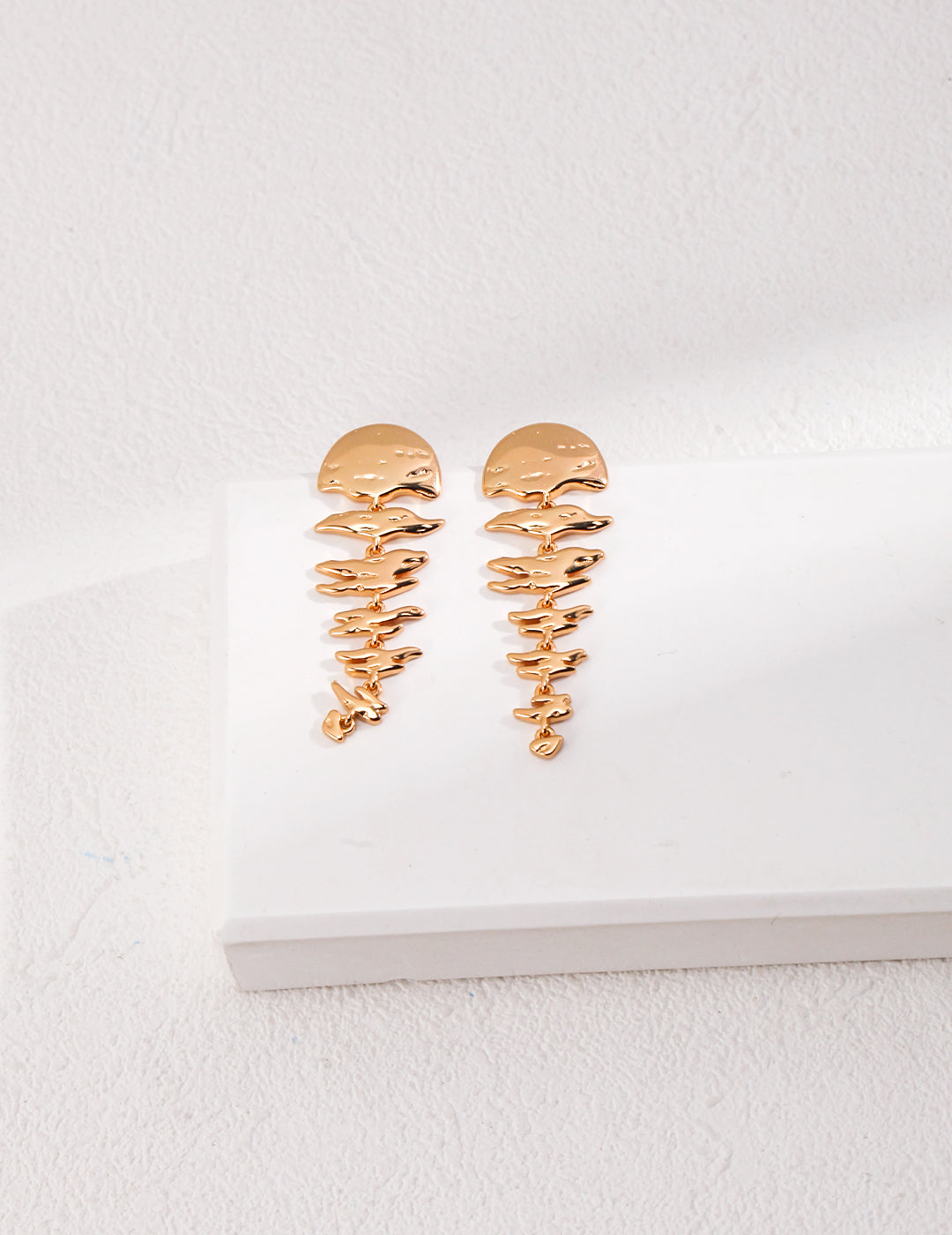 STERLING SILVER FISHBONE STUD EARRINGS