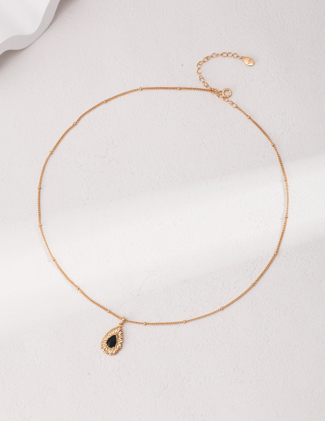 STERLING SILVER BLACK ZIRCON VINTAGE PENDANT NECKLACE