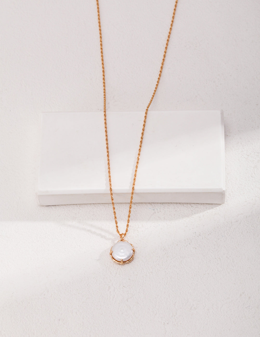 STERLING SILVER NATURAL PEARL EVERYDAY NECKLACE