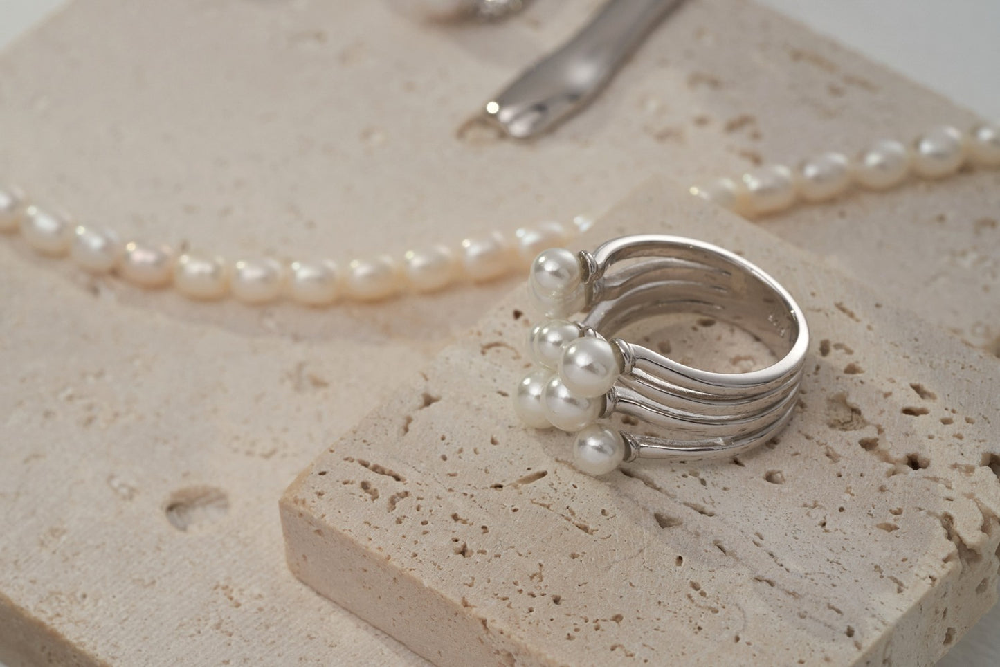 STERLING SILVER SHELL BEADS STACKING CROSSOVER RING