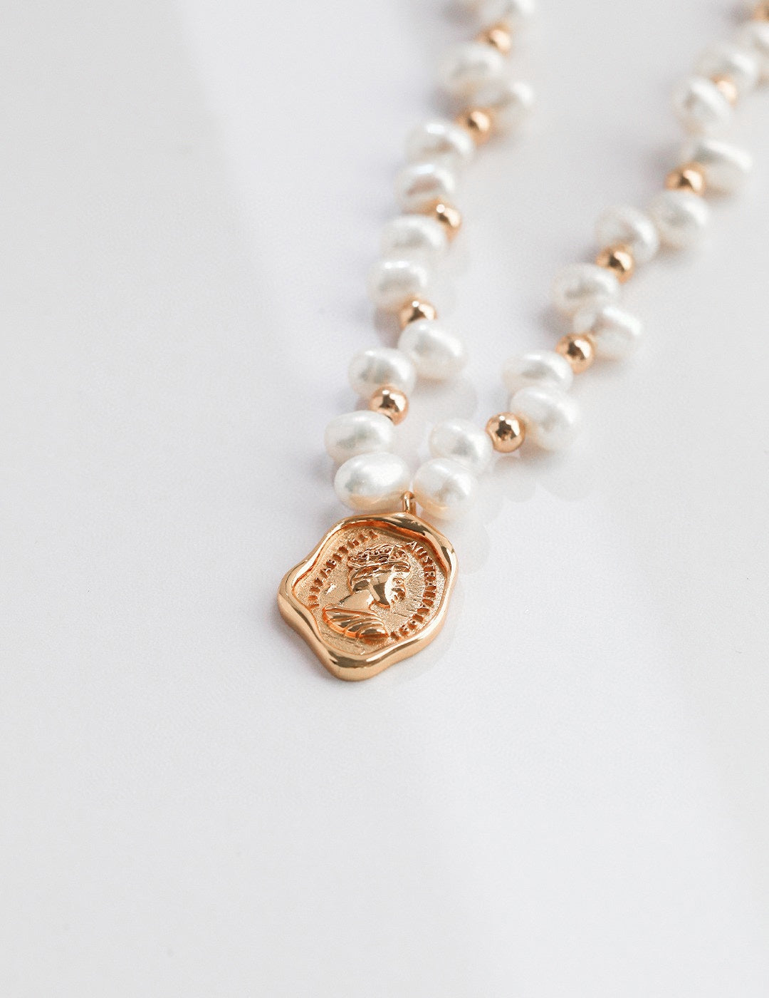 NATURAL PEARL STERLING SILVER COIN NECKLACE