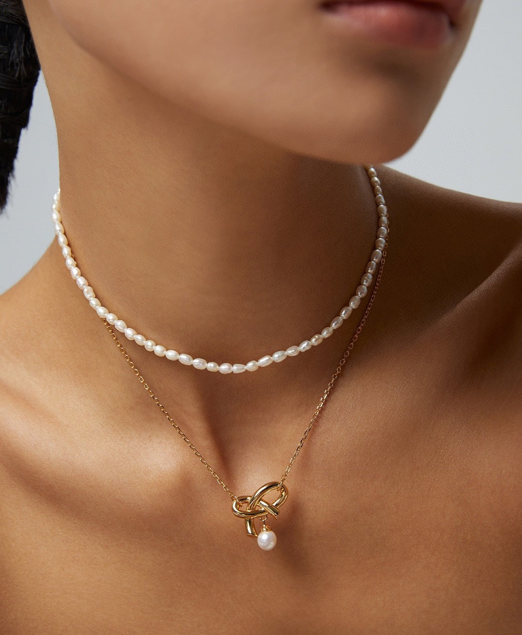 STERLING SILVER NATURAL RICE PEARL NECKLACE