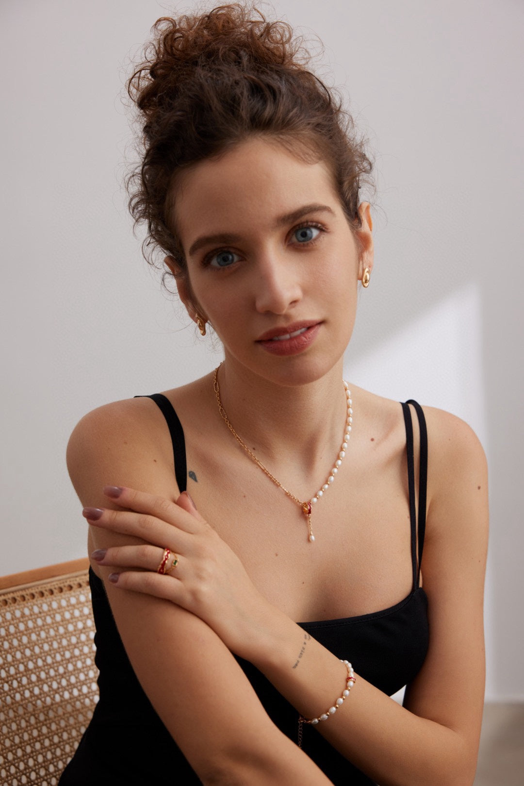 STREAM SERIES DRIPPING GLAZED PEARL NECKLACE