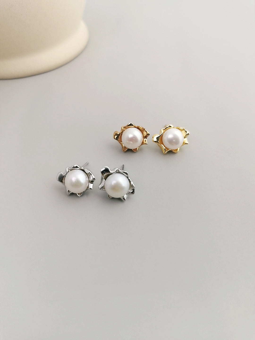 STERLING SILVER EVERYDAY VERSATILE PEARL STUD EARRINGS