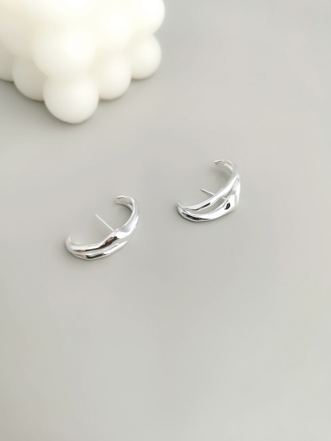 STERLING SILVER DOUBLE MINI HOOP EARRINGS