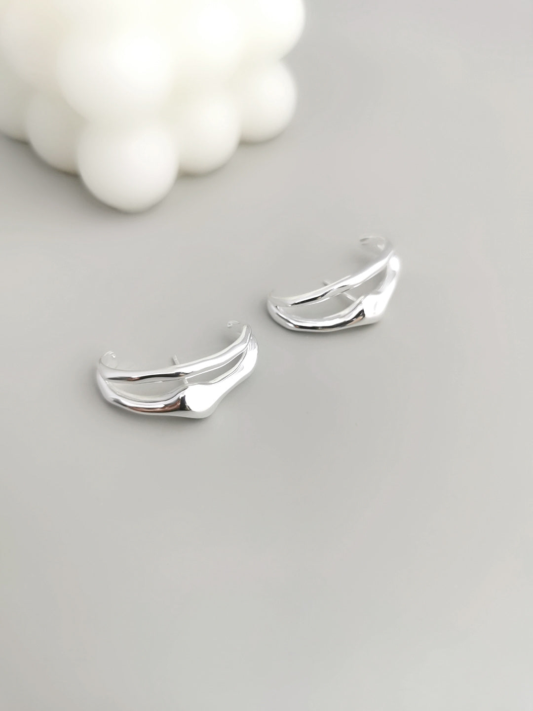 STERLING SILVER DOUBLE MINI HOOP EARRINGS