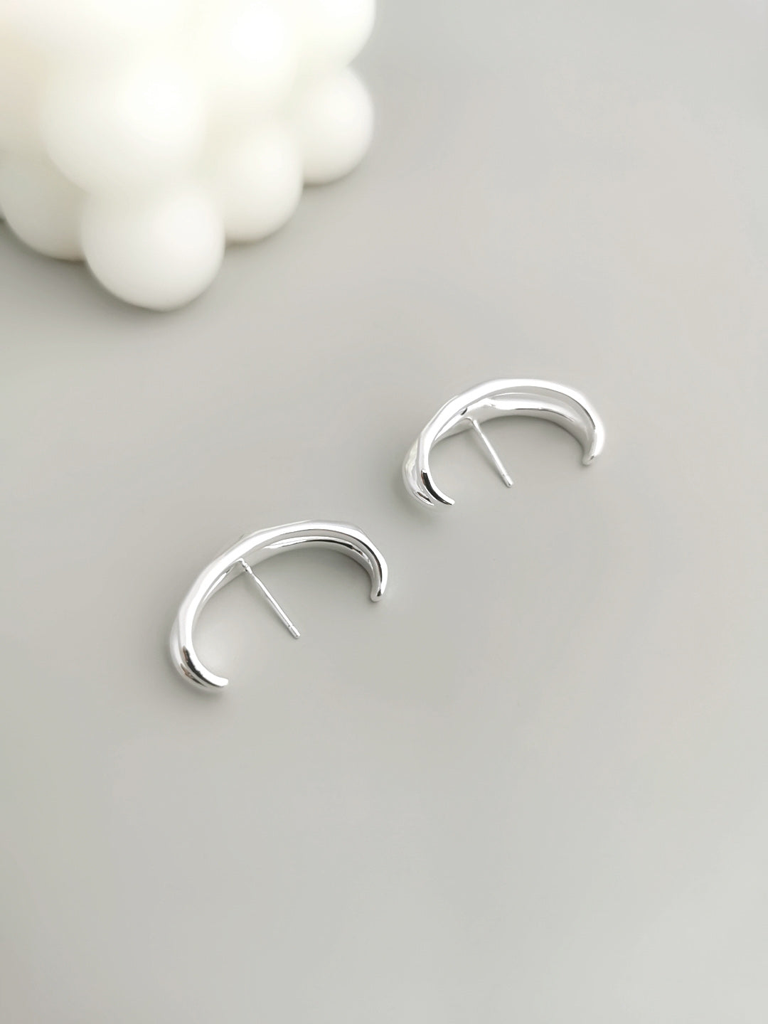 STERLING SILVER DOUBLE MINI HOOP EARRINGS