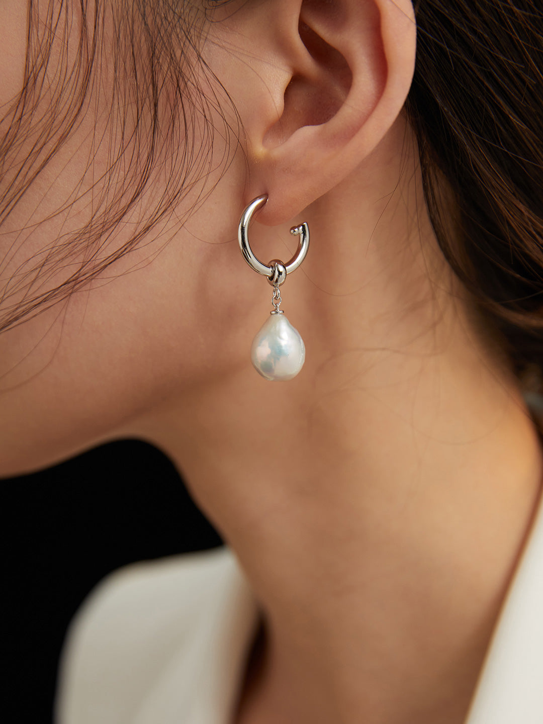 TWO SHAPED BAROQUE PEARL EARRINGS