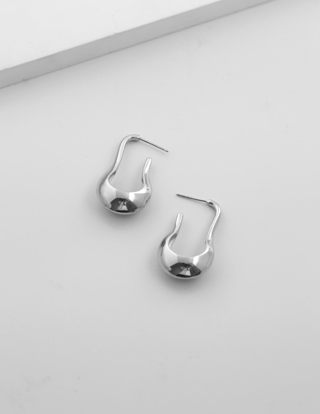 STERLING SILVER SQUARE CHUBBY HOOP EARRINGS