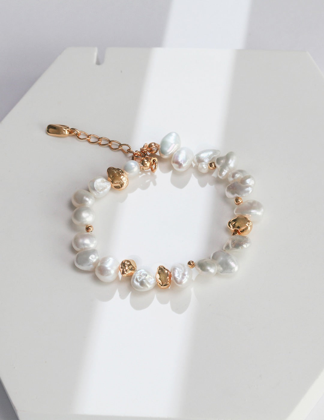 STERLING SILVER NATURAL BAROQUE PEARL BRACELET