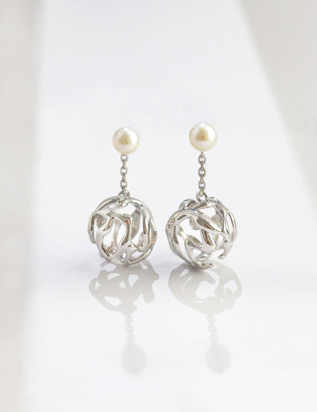 STERLING SILVER PEARL LANTERN STUD EARRINGS