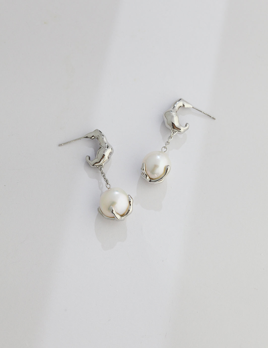 STERLING SILVER NATURAL PEARL EARRINGS