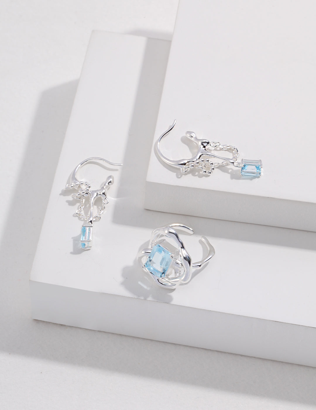 STERLING SILVER NATURAL TOPAZ EARRINGS