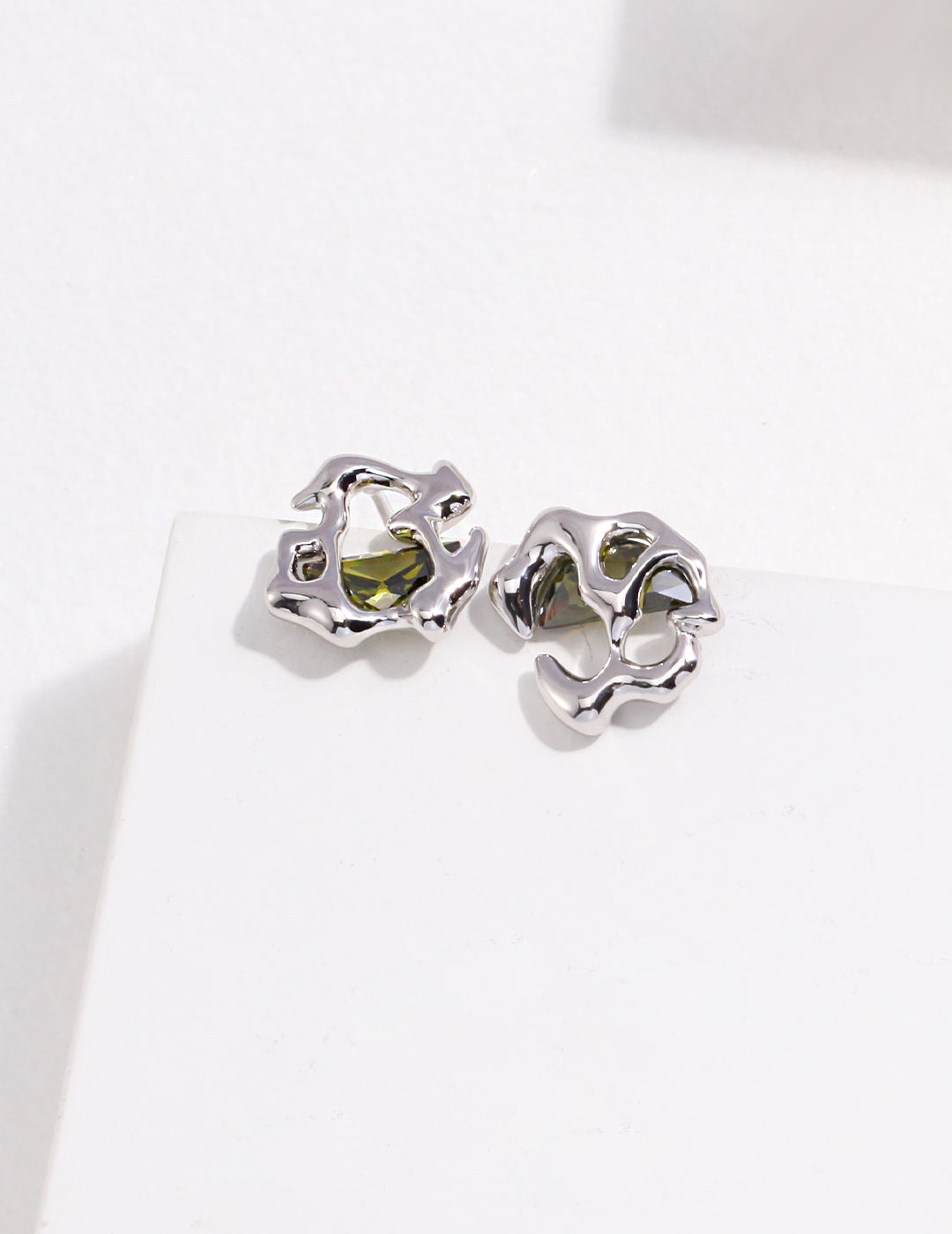 STERLING SILVER ZIRCON EVERYDAY STUD EARRINGS