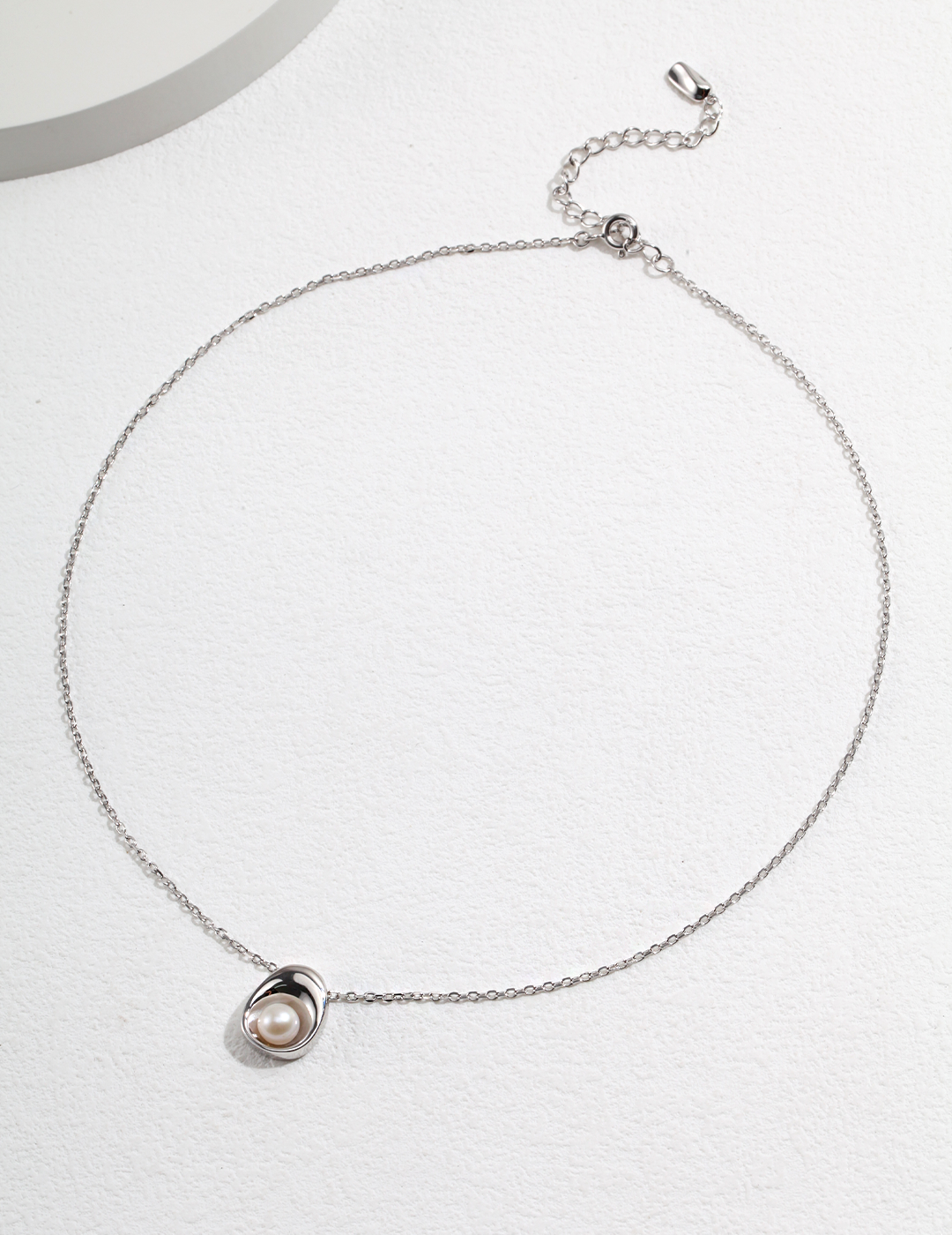 STERLING SILVER PEARL NECKLACE