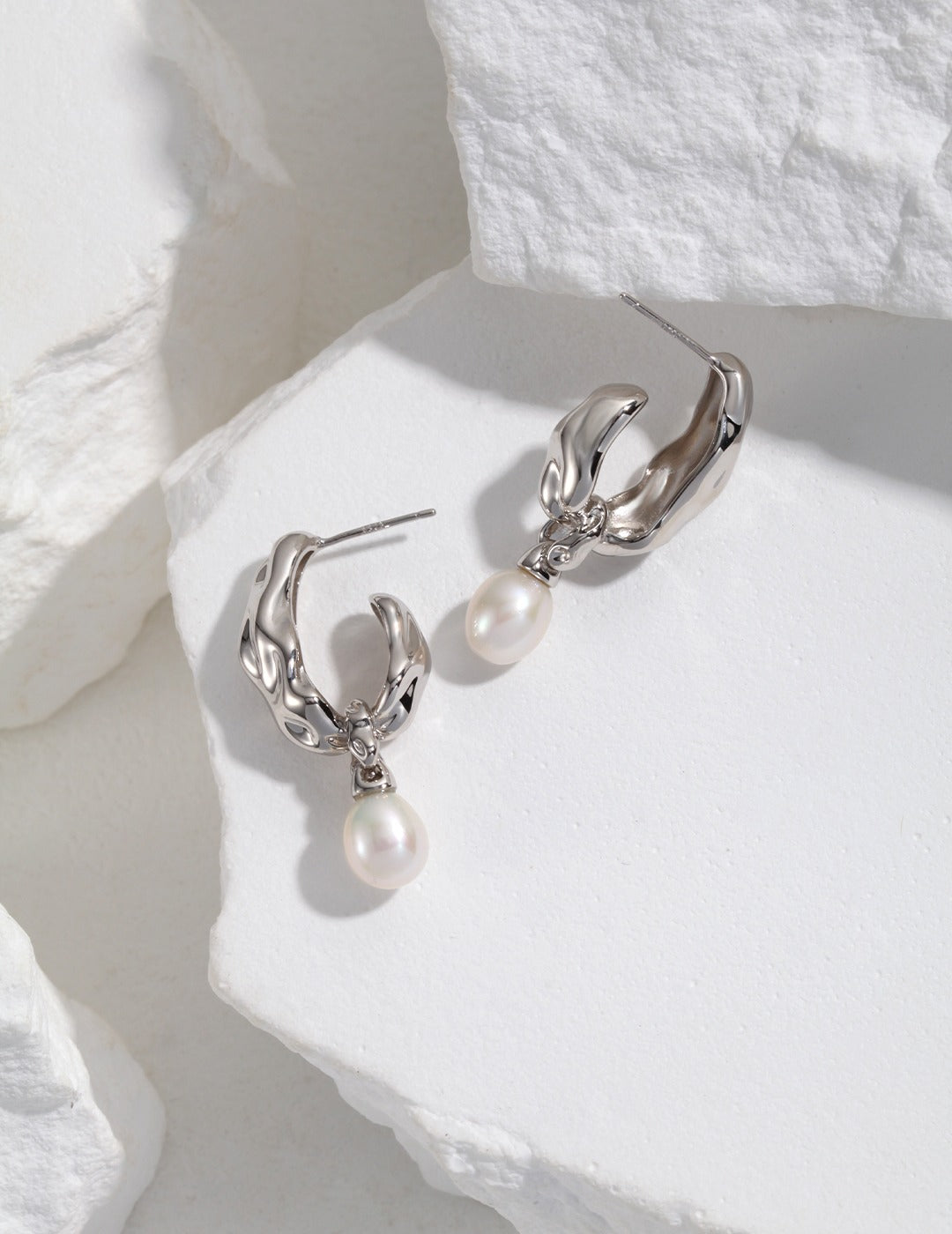 NATURAL PEARL SILK SCARF DESIGN SERIES EARRINGS