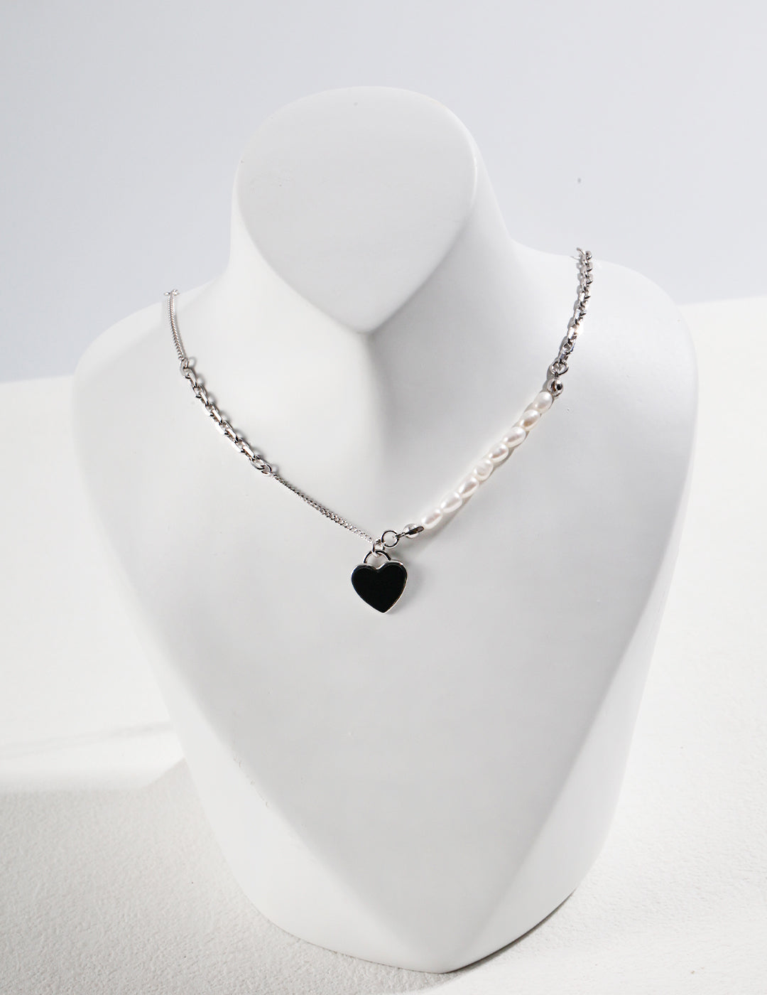 STERLING SILVER HEART SHAPED PEARL NECKLACE