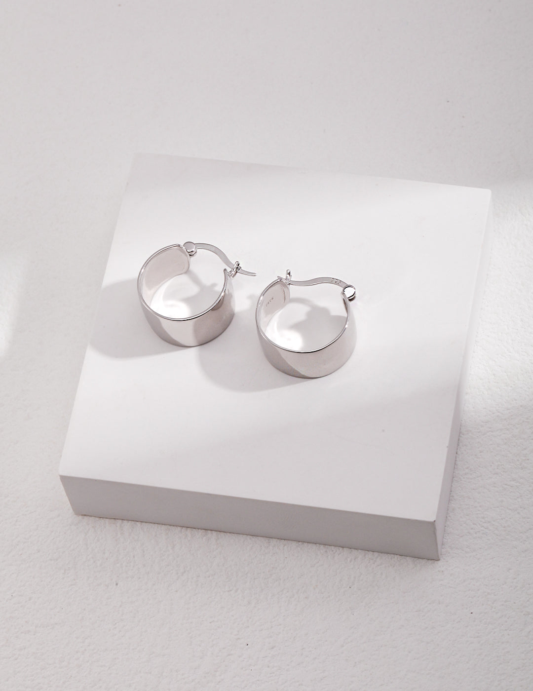 STERLING SILVER WIDE HOOP EARRINGS