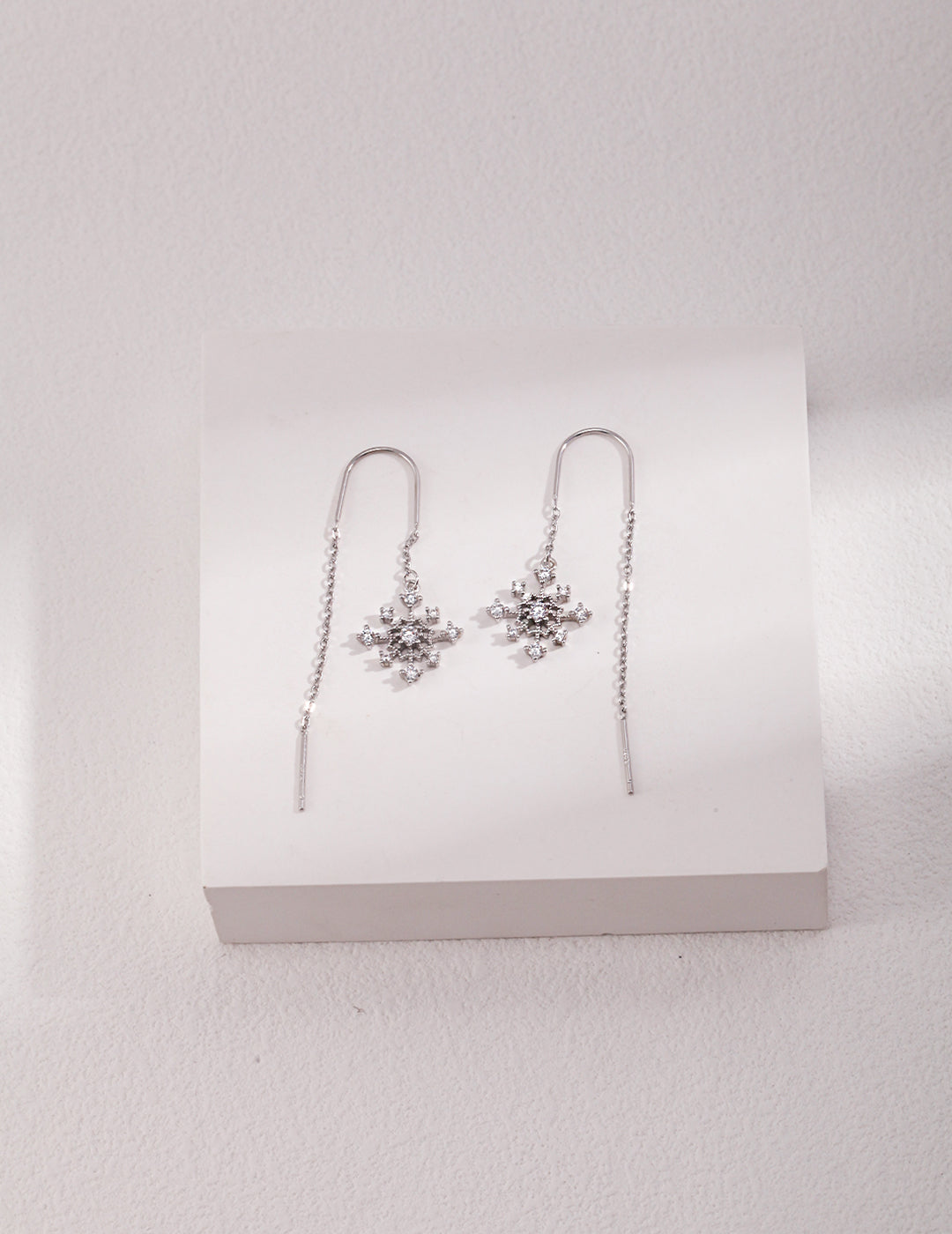 STERLING SILVER ZIRCON STUDDED EARRINGS WITH SNOWFLAKE EARRINGS