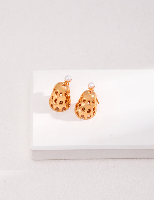STERLING SILVER BELL SHAPED NATURAL PEARL EARRINGS
