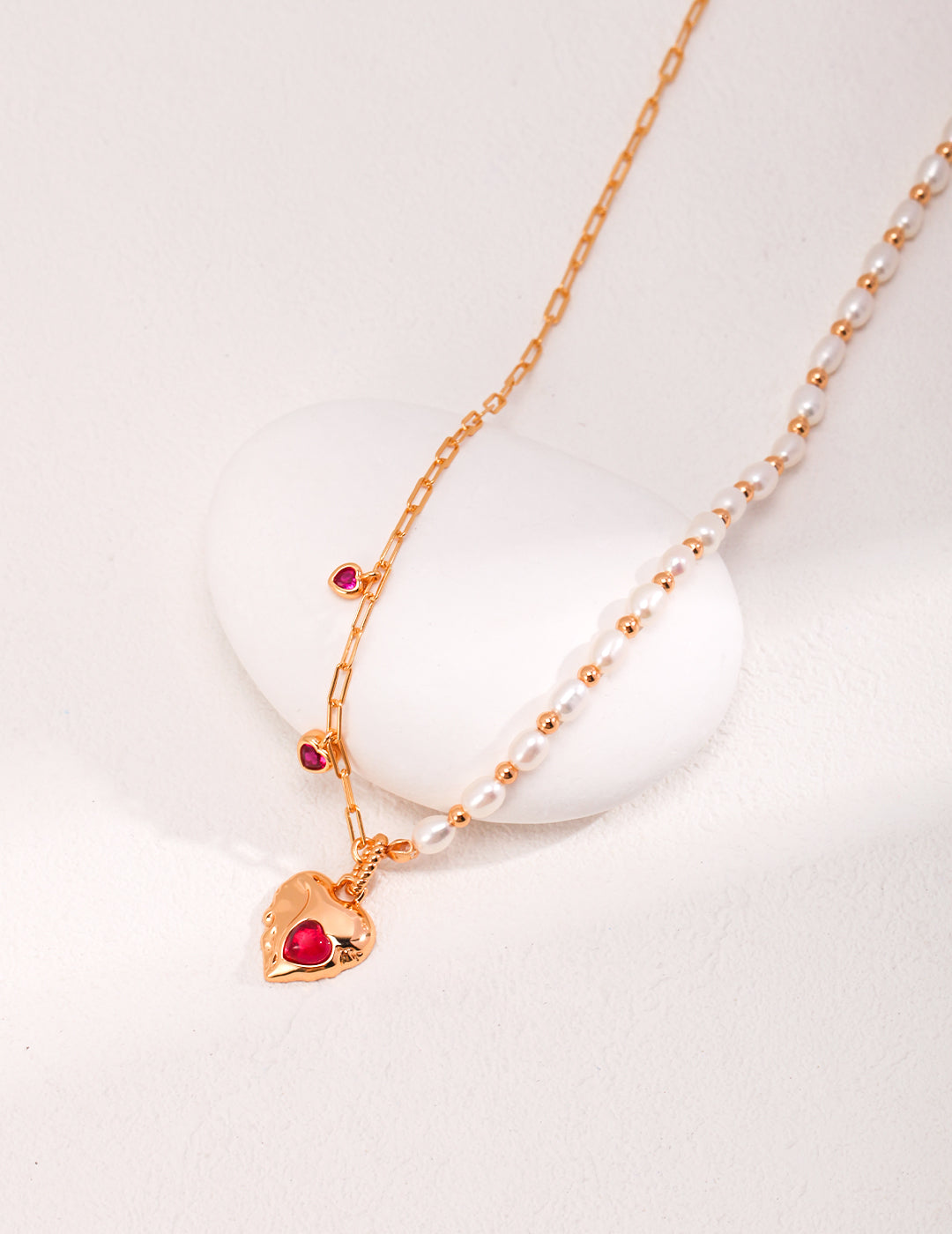 STERLING SILVER NATURAL PEARL RED CORUNDUM NECKLACE