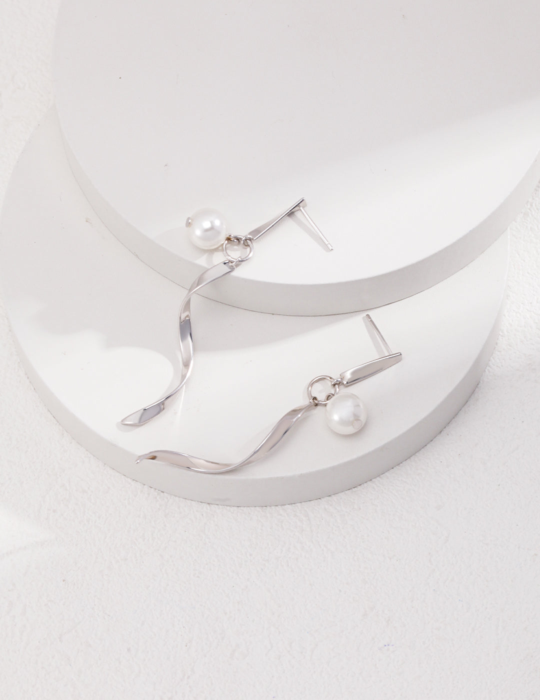 STERLING SILVER PEARL EARRINGS