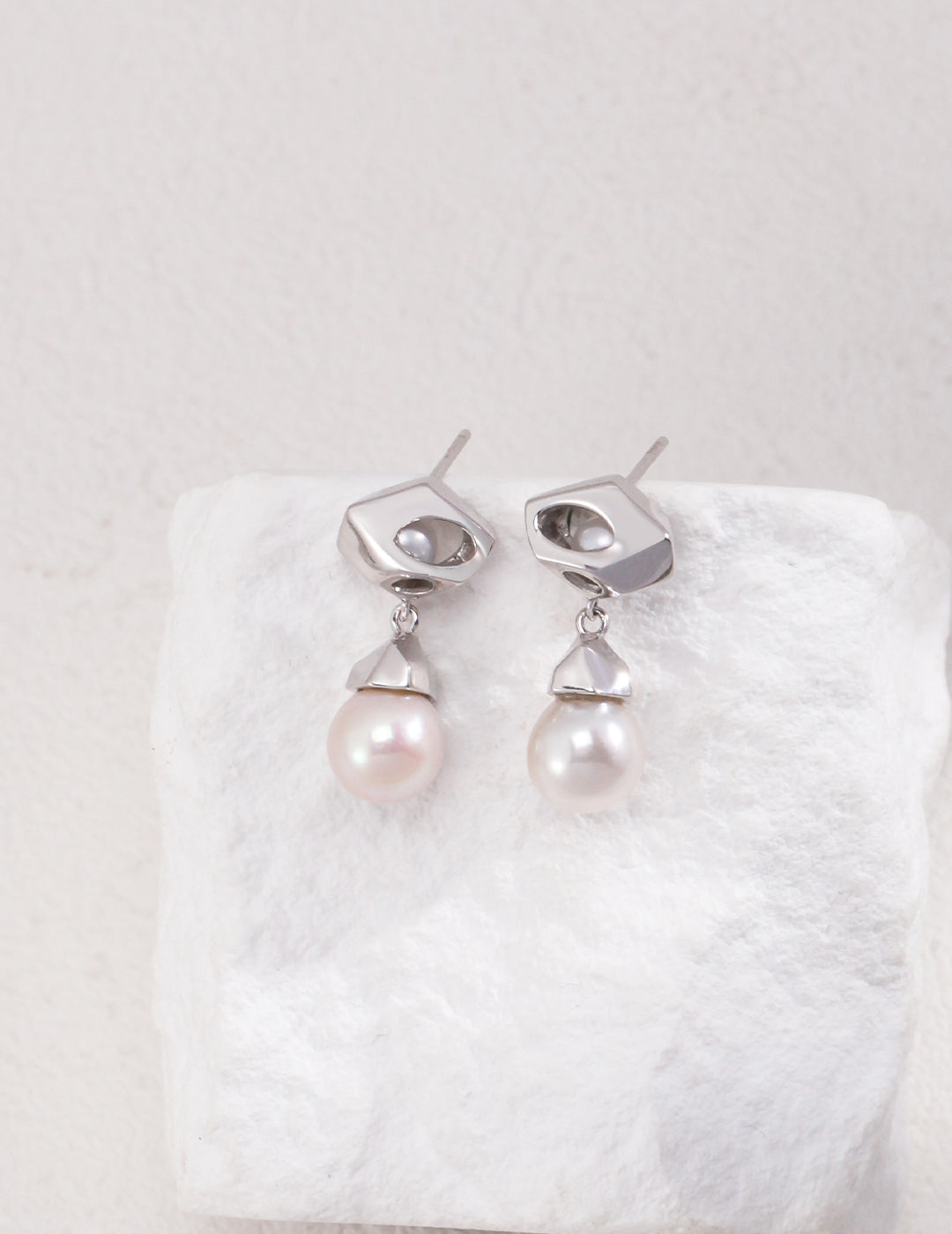 STERLING SILVER CLEAN CUT PEARL DROP STUD EARRINGS